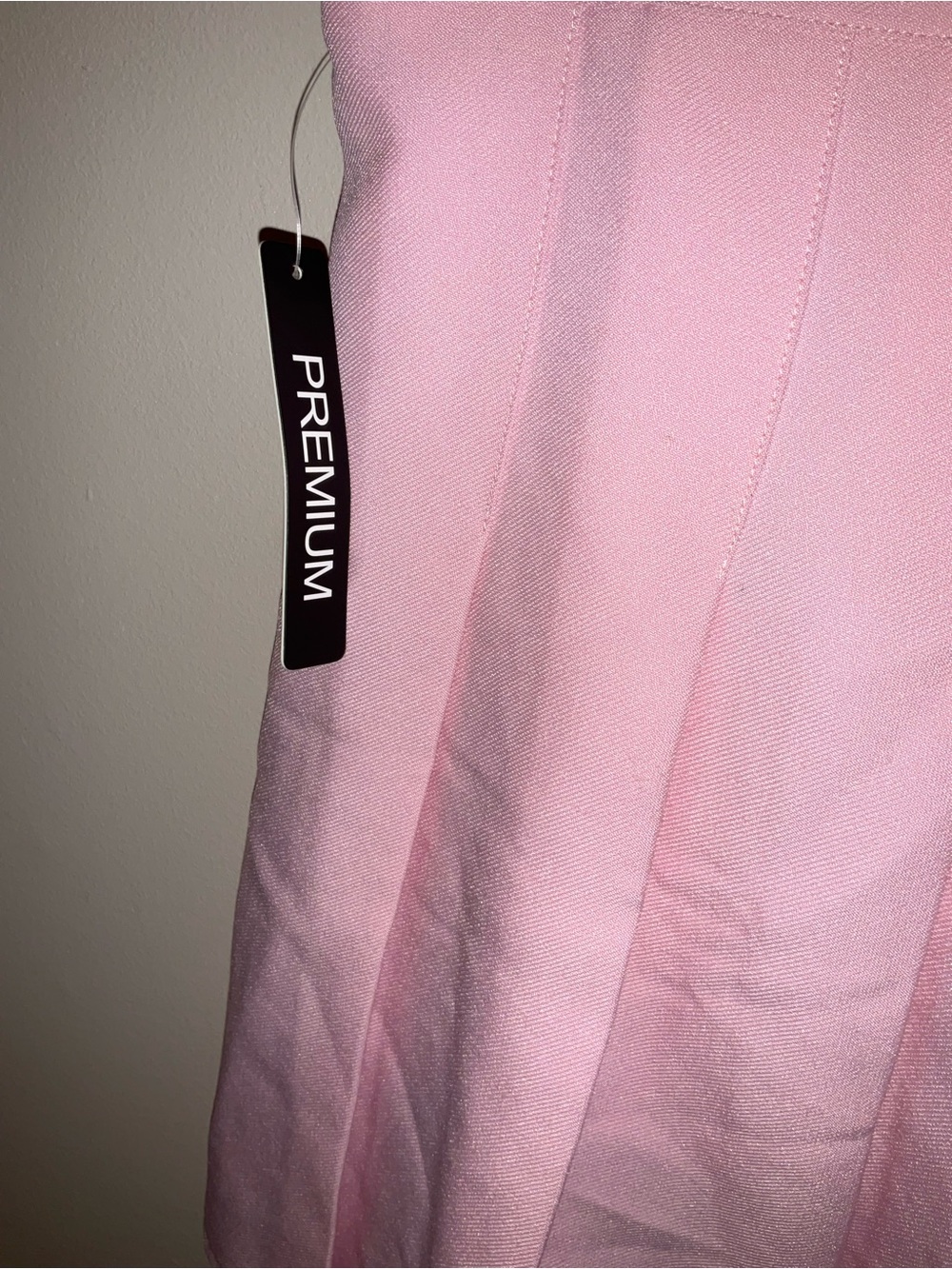 Pleated Skirt in Pink - Picture 4 of 9